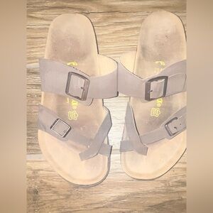 Birkenstock Mayari sandals